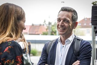 Rarita senátních voleb. V jednom obvodě je jistota, že bude vítěz známý hned